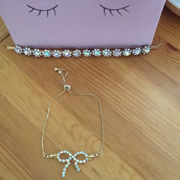 Aurora Borealis Crystal Bow Bracelet - Picture 4 of 5